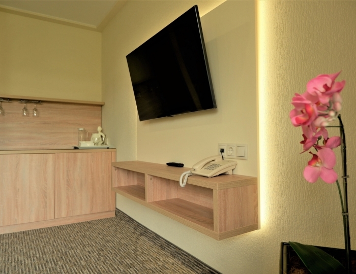 Люкс 2-местный 2-комн. VIP корпус 1 - Пансионат «Бургас»