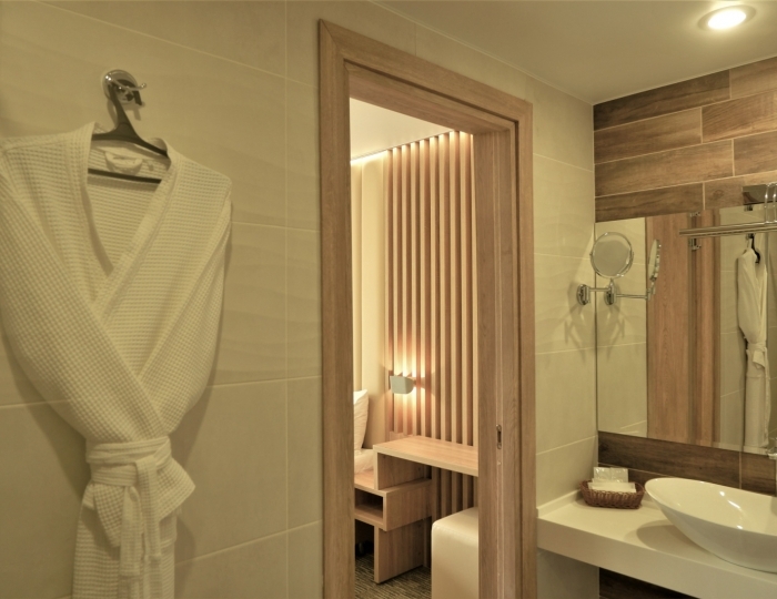 Люкс 2-местный 2-комн. VIP корпус 1 - Пансионат «Бургас»