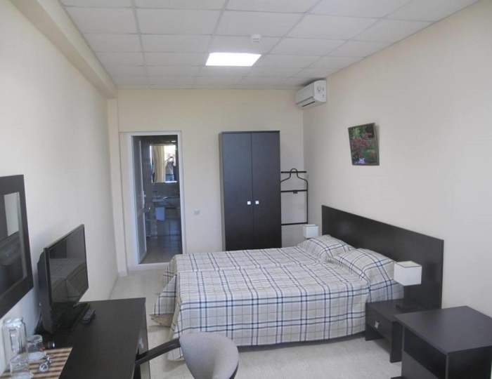 Стандарт 2-местный Пляжный корпус 5 - Пансионат «Бургас»